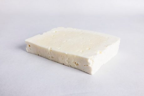 גבינה עראקית 24%